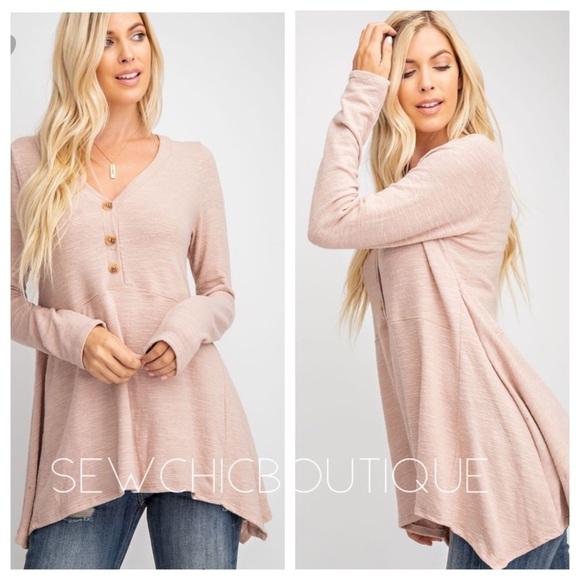 Long Sleeve Slub Knit Top w/ Shark Bite Hem - Picture 1 of 7